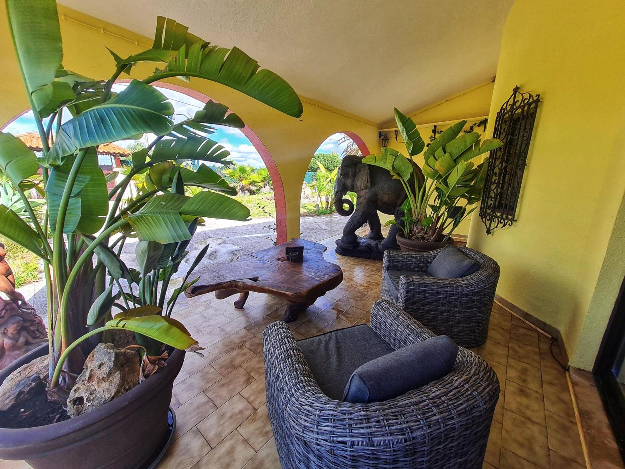 بورش Villa Paraiso - Naturism Optional Adults Only الغرفة الصورة
