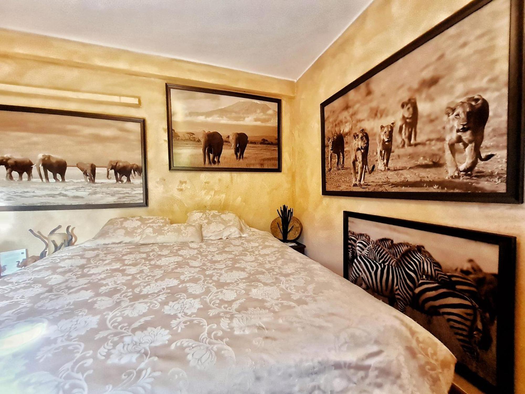 بورش Villa Paraiso - Naturism Optional Adults Only الغرفة الصورة